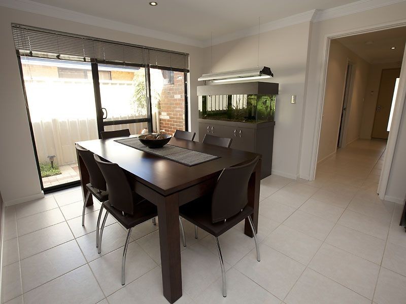 10 Carnation Street, Canning Vale WA 6155