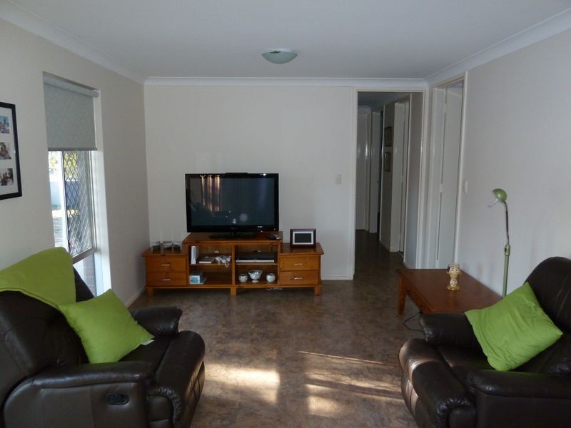 17 Huggins Road, Thornlie WA 6108