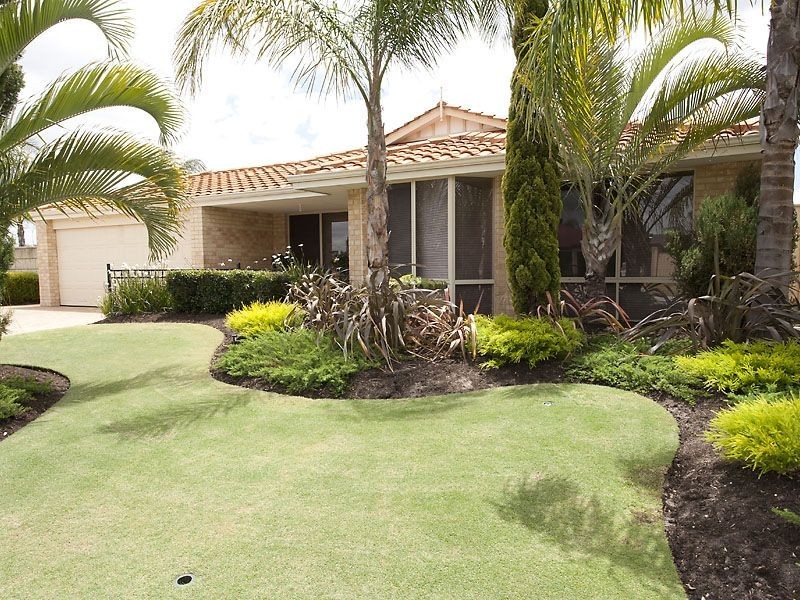 47 Sugarwood Drive, Thornlie WA 6108