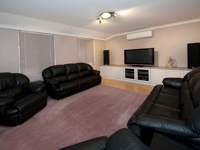 47 Sugarwood Drive, Thornlie WA 6108