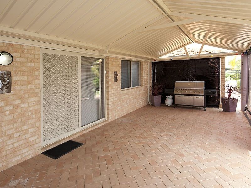 47 Sugarwood Drive, Thornlie WA 6108