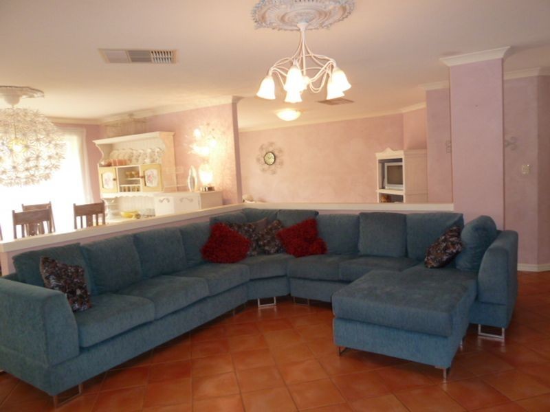 72 Waratah Boulevard, Canning Vale WA 6155