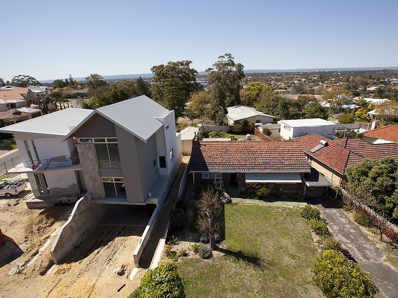 15 Blackman Road, Mount Pleasant WA 6153