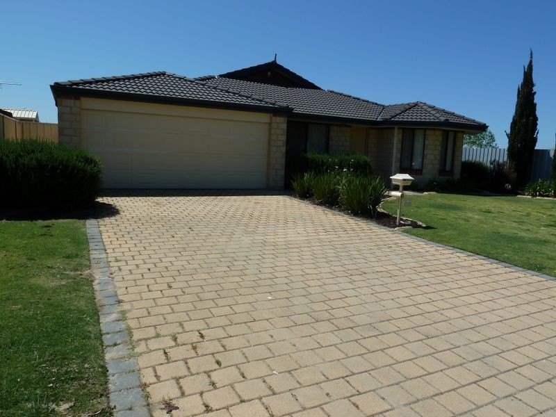 54 Comrie Road, Canning Vale WA 6155