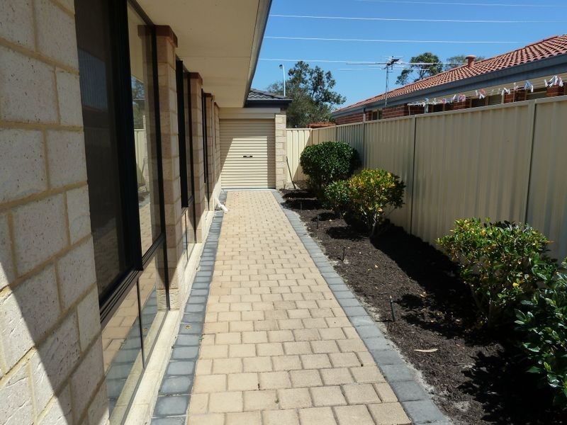 54 Comrie Road, Canning Vale WA 6155