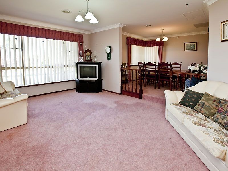 19 Redgum Court, Thornlie WA 6108