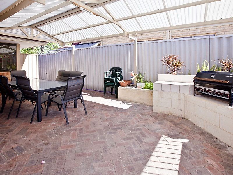 19 Redgum Court, Thornlie WA 6108