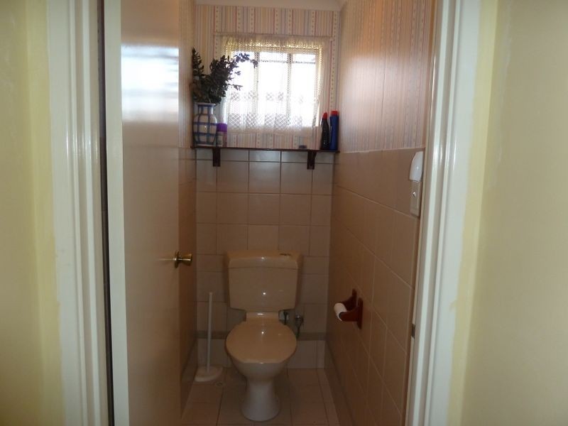 Unit 2/180 Hicks Street, Gosnells WA 6110