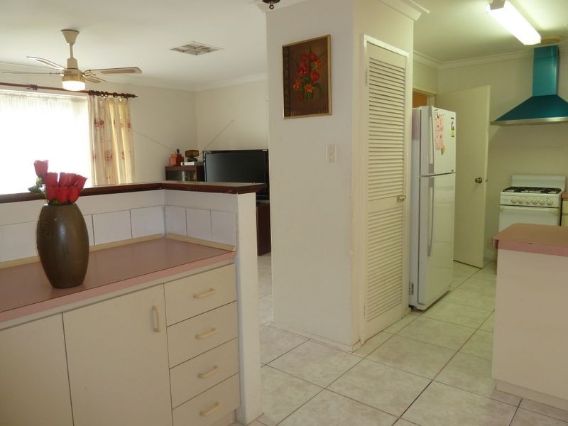 23 Rushbrook Way, Thornlie WA 6108