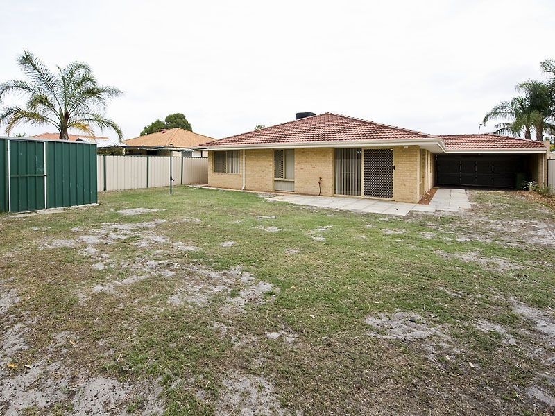 34 Leatherwood Way, Huntingdale WA 6110