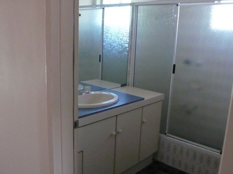 40 Lyrebird Way, Thornlie WA 6108