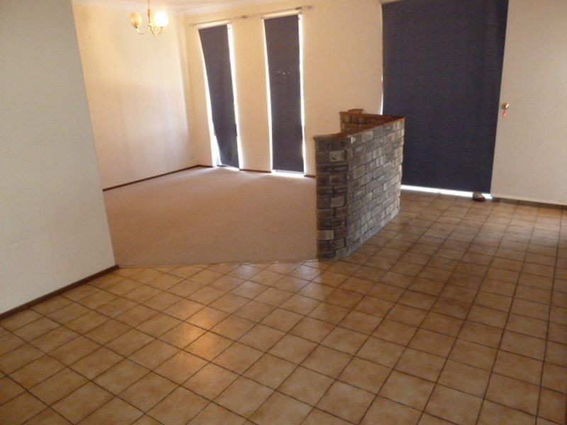 62 Jacqueline Drive, Thornlie WA 6108