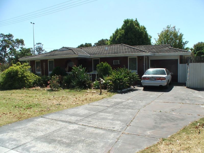 31 Sandon Road, Thornlie WA 6108