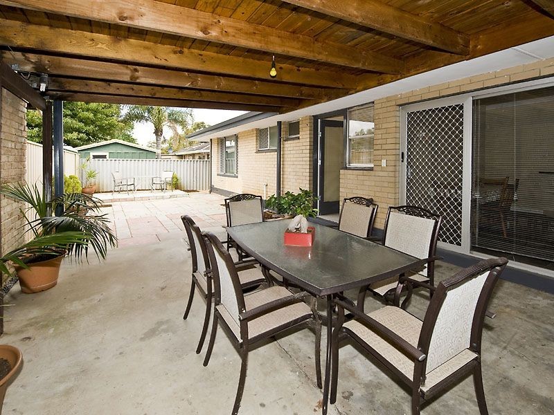 82A Berehaven Avenue, Thornlie WA 6108