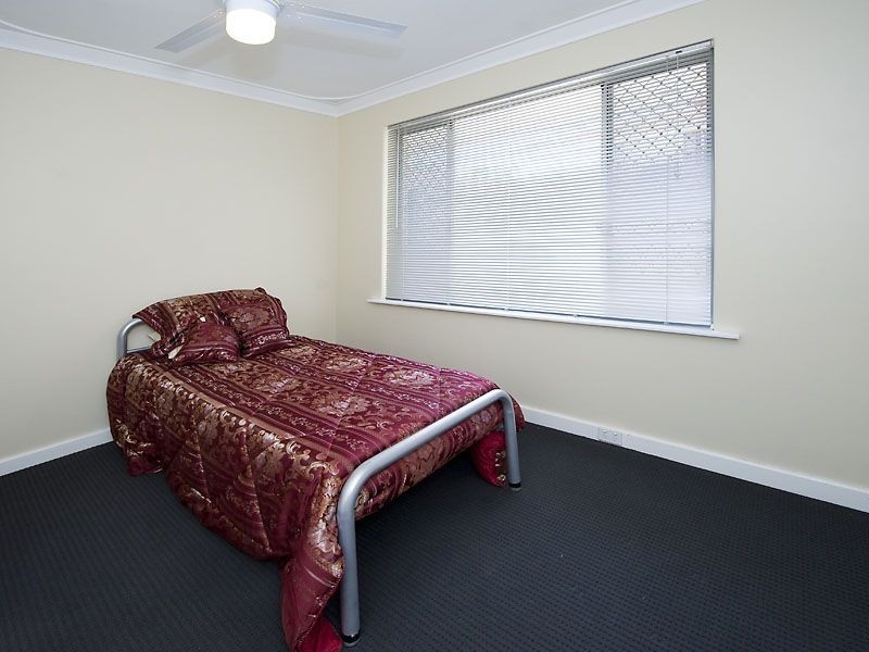 82A Berehaven Avenue, Thornlie WA 6108