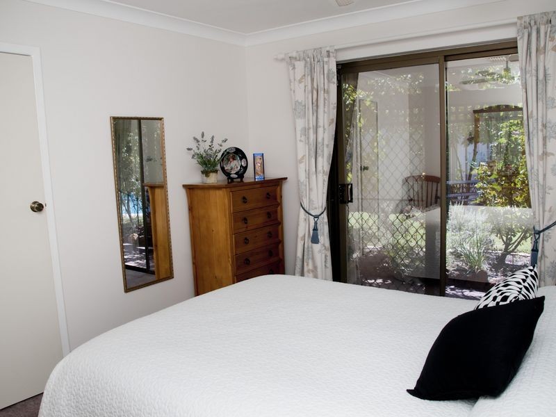 37 Sutherland Drive, Thornlie WA 6108