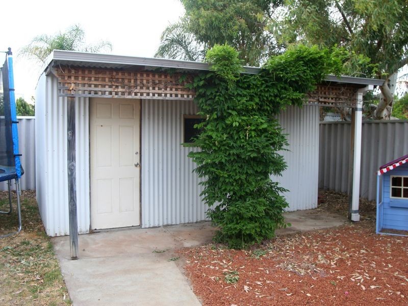 150 Harpenden Street, Huntingdale WA 6110