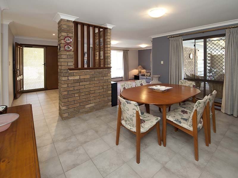 43 Rusthall Way, Huntingdale WA 6110