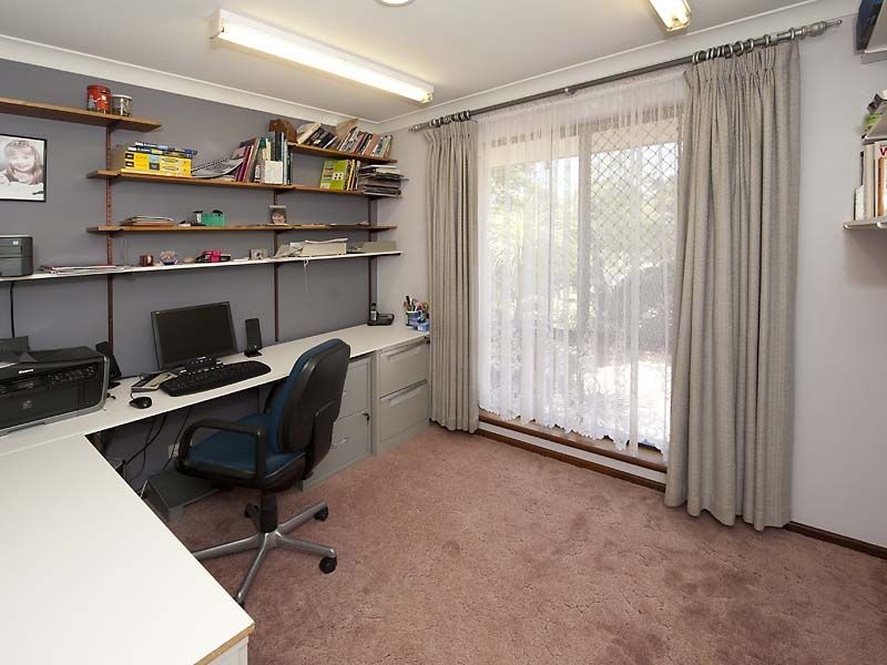 43 Rusthall Way, Huntingdale WA 6110