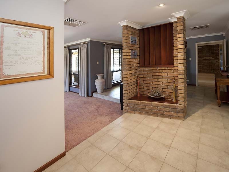 43 Rusthall Way, Huntingdale WA 6110