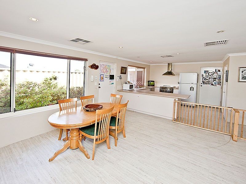 14 Calgary Street, Southern River WA 6110