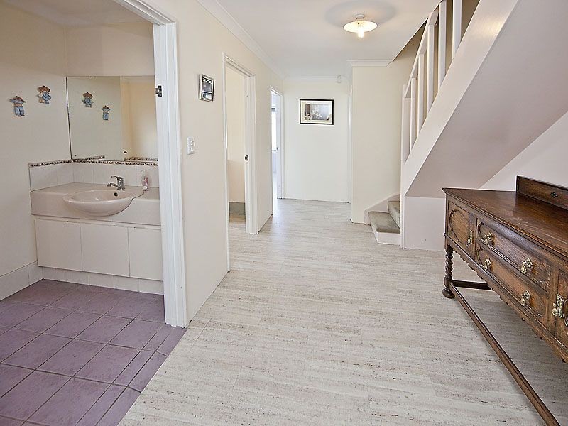 14 Calgary Street, Southern River WA 6110