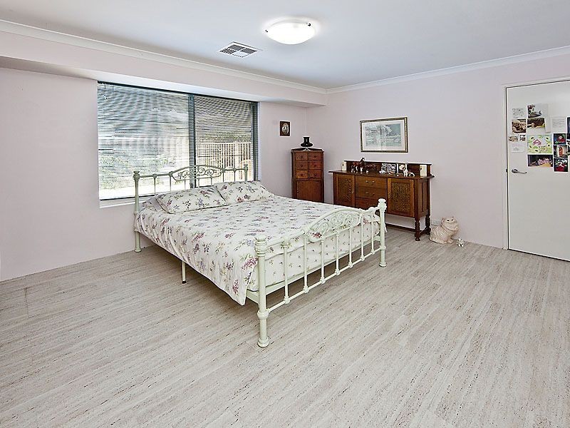 14 Calgary Street, Southern River WA 6110