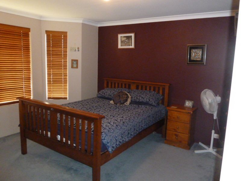 112 Campbell Road, Canning Vale WA 6155