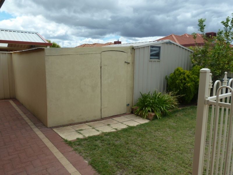 112 Campbell Road, Canning Vale WA 6155