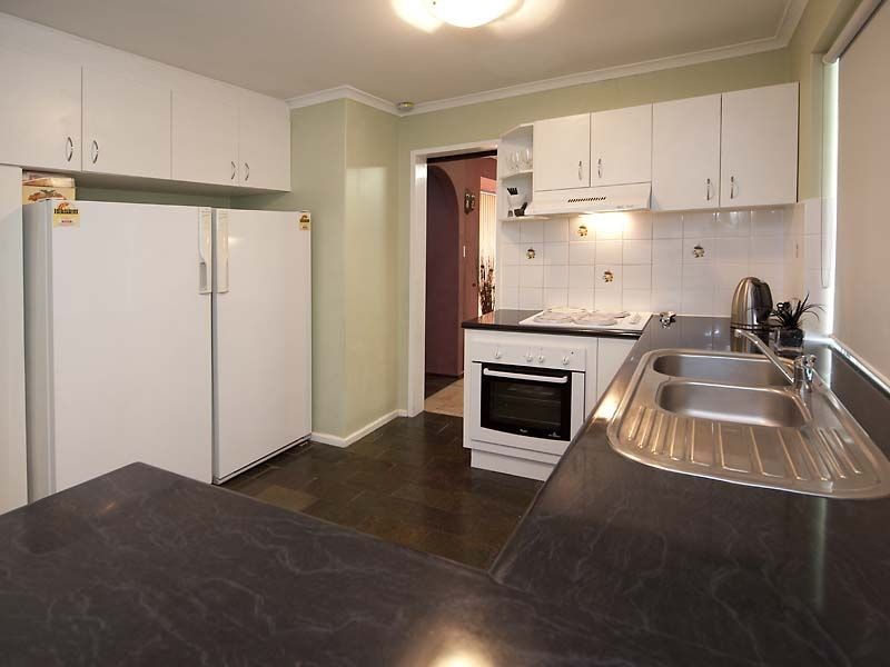 1 Hargrave Drive, Thornlie WA 6108