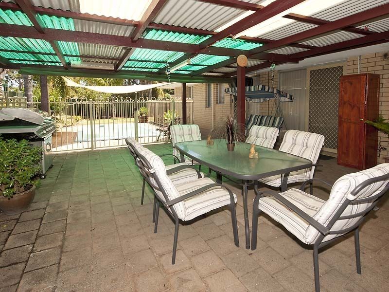 1 Hargrave Drive, Thornlie WA 6108