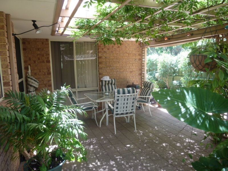 43 Riverbank Drive, Gosnells WA 6110