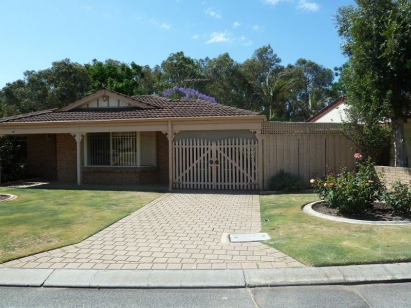 43 Riverbank Drive, Gosnells WA 6110