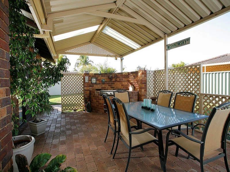 2 Crown Court, Thornlie WA 6108