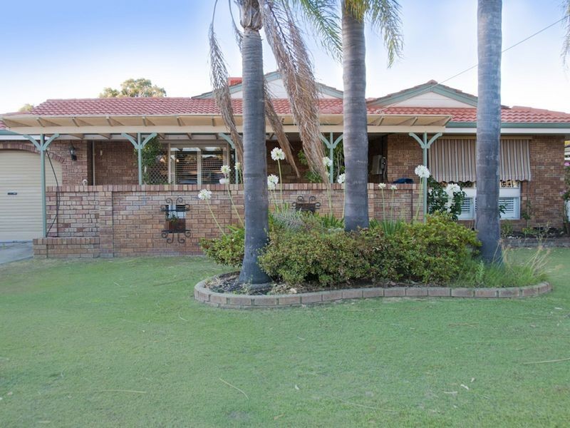 21 Rosemary Court, Huntingdale WA 6110