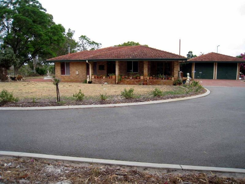 358 Bickley Road, Kenwick WA 6107