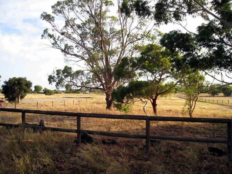 358 Bickley Road, Kenwick WA 6107