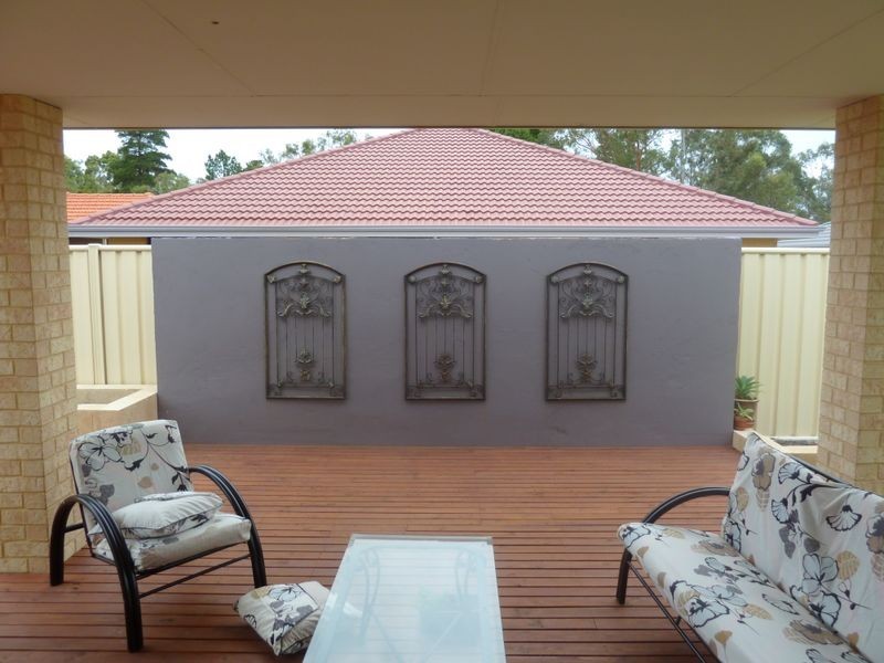 11 Amalfi Way, Canning Vale WA 6155