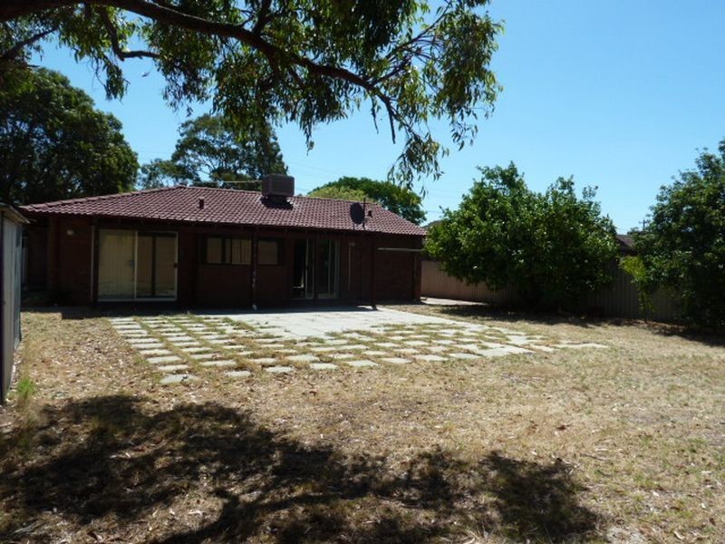 28 Cortis Way, Langford WA 6147