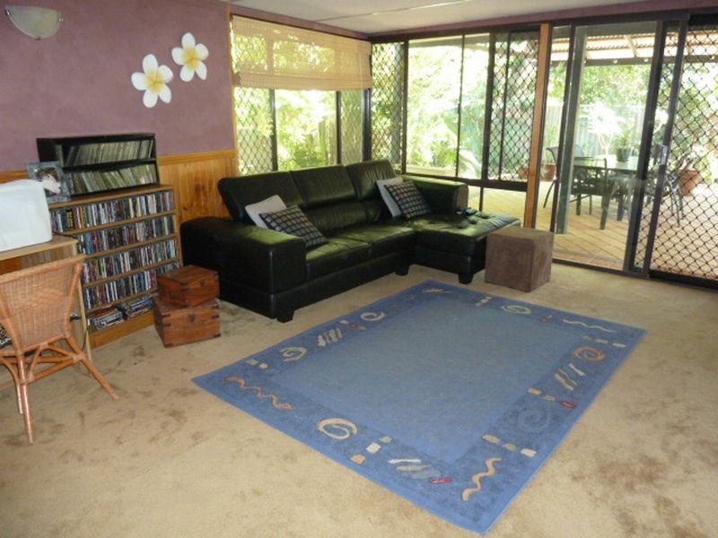 42 Helena Crescent, Thornlie WA 6108