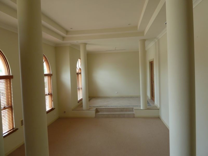 51 Central Park Avenue, Canning Vale WA 6155