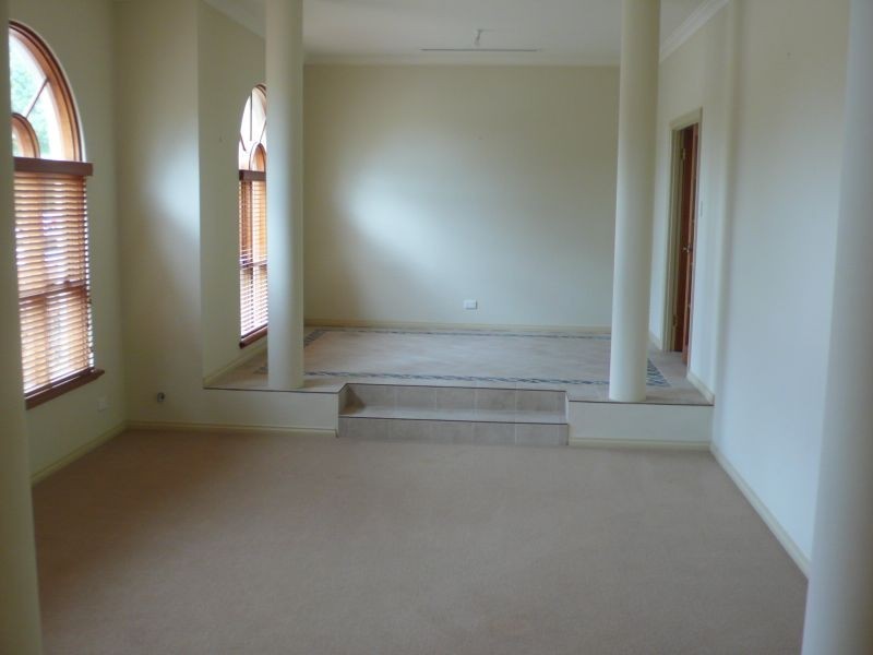 51 Central Park Avenue, Canning Vale WA 6155