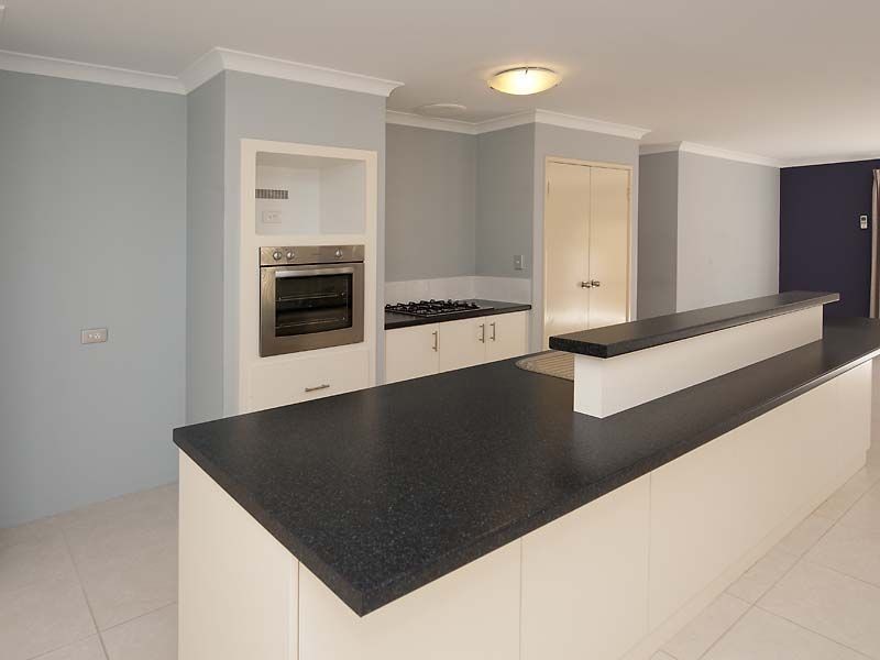 3 Casablanca Avenue, Southern River WA 6110