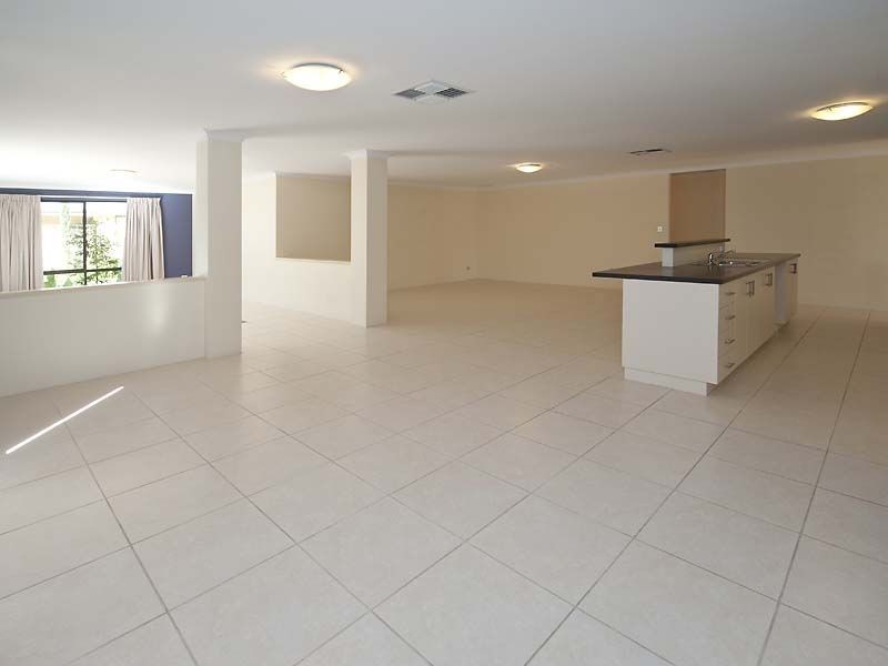 3 Casablanca Avenue, Southern River WA 6110