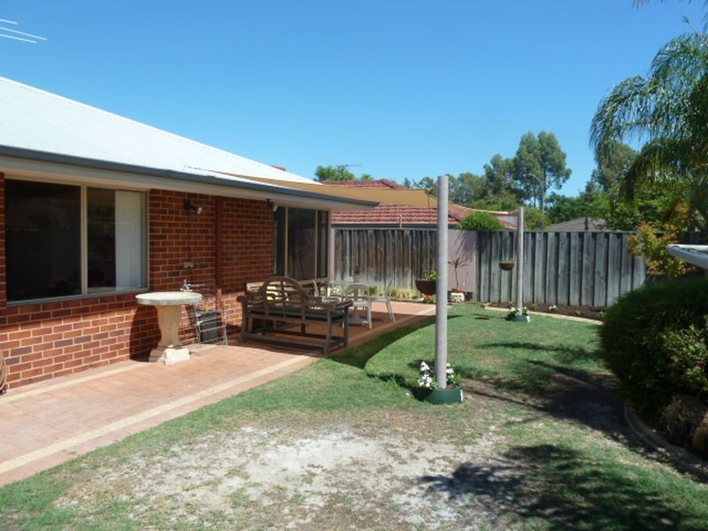 3 Woodspring Trail, Canning Vale WA 6155