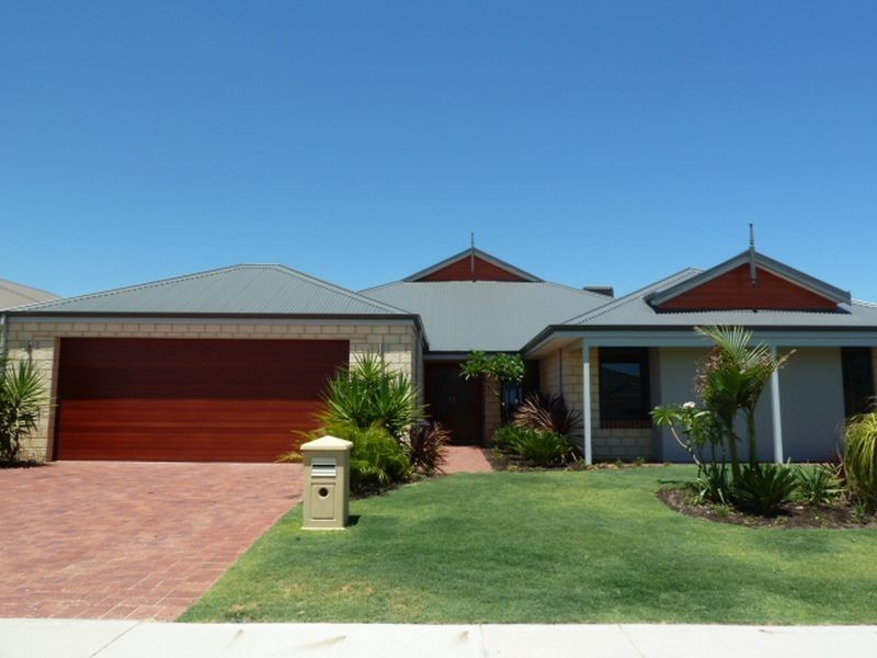 34 Granada Loop, Canning Vale WA 6155