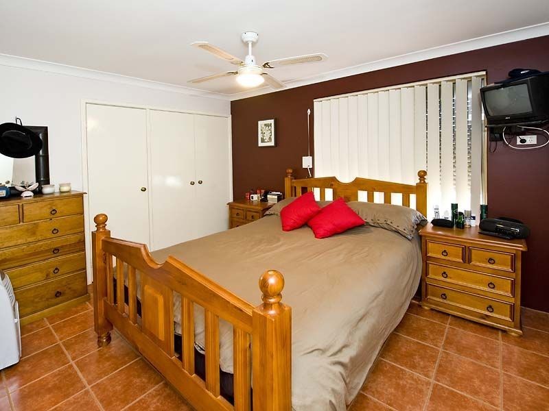 4 Isaacs Court, Huntingdale WA 6110