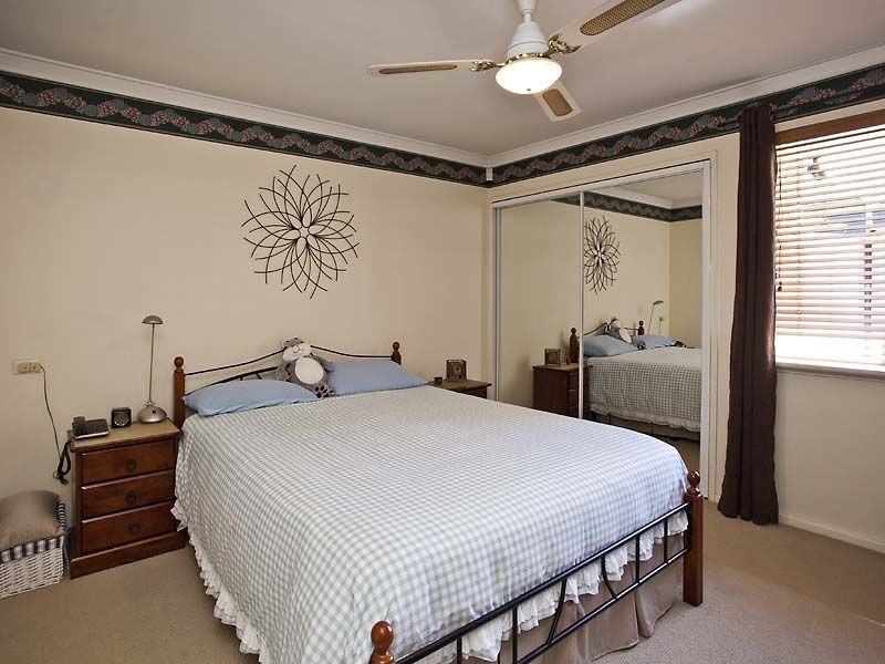 2 Lance Court, Thornlie WA 6108