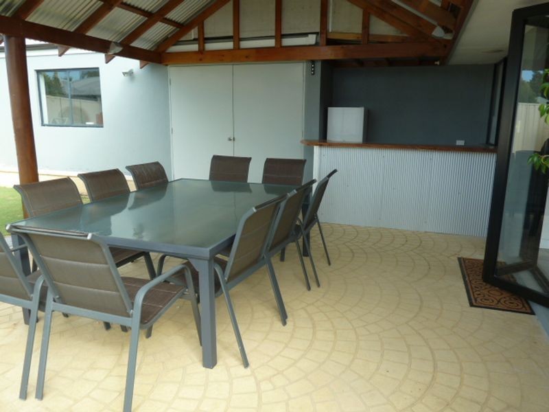 26 Bonanza Court, Huntingdale WA 6110