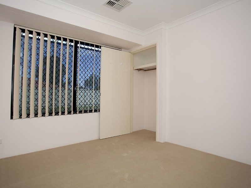 37 Serpentine Meander, Gosnells WA 6110